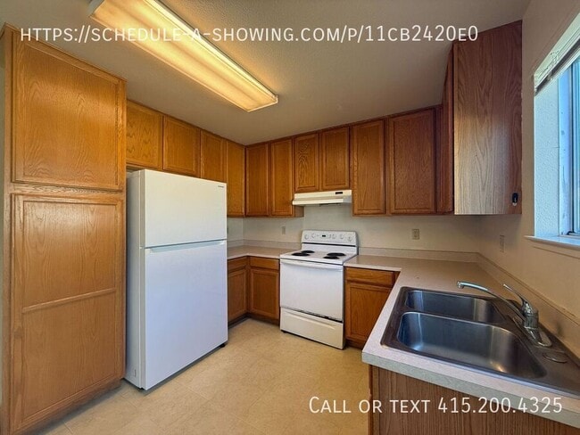 Building Photo - Spacious 3-Bedroom Condo in Prime Union Ci...