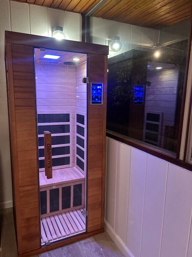 Foto del edificio - 1548 W Via Rancho Pkwy