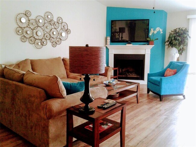 Foto del edificio - 742 Arthurs Ct