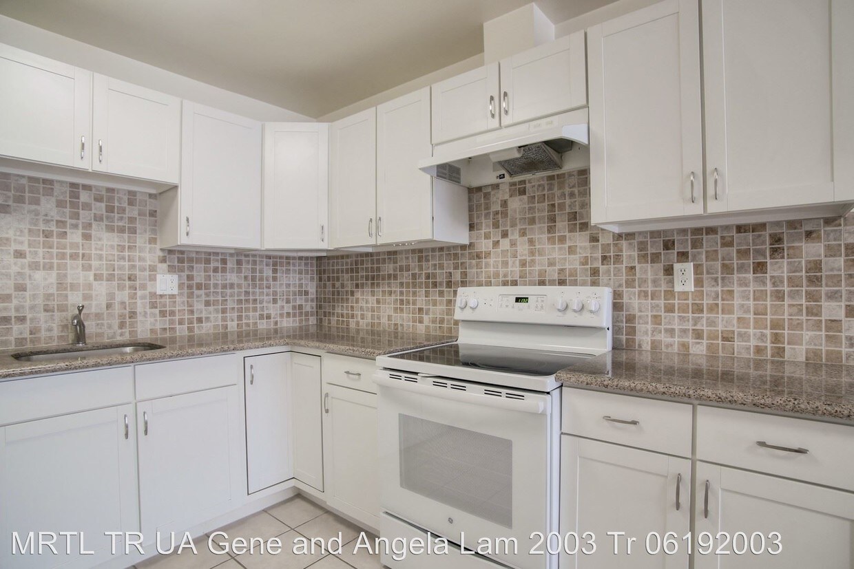 Primary Photo - 3210-3240 Geary Blvd