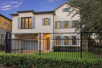 Building Photo - 5353 Lampasas St