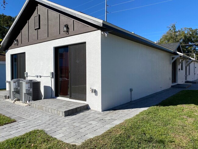 Foto del edificio - 2336 E Jersey Ave