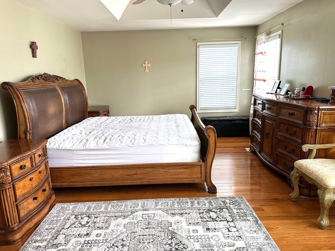 Building Photo - 9117 Mulder Ct