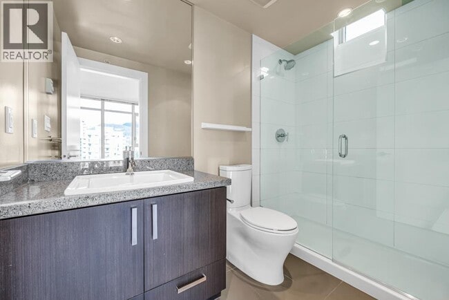 Photo du bâtiment - 1155 The High St