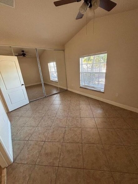 Foto del edificio - 4838 Cambridge St