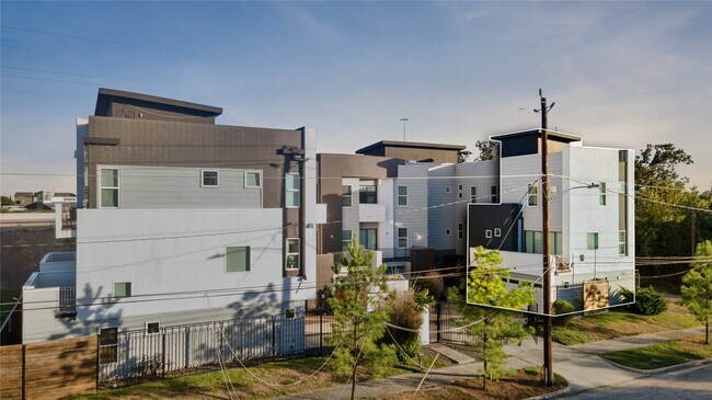 Foto del edificio - 4117 Chartres St