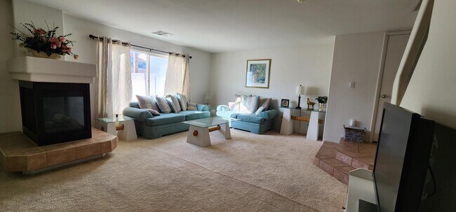 Foto del edificio - 1687 E Balsam Mist Ave