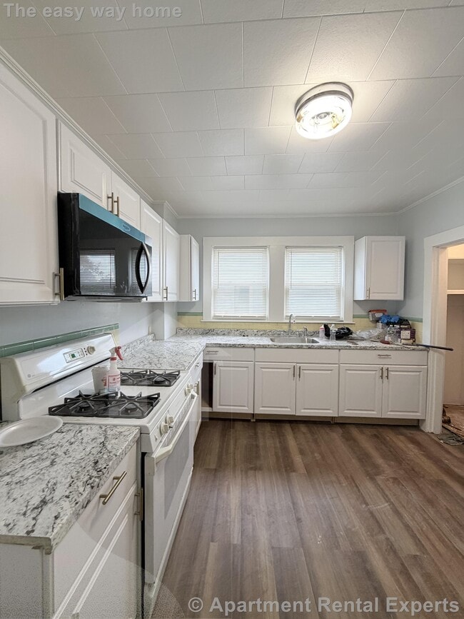 Photo - 225 Riverside Ave Apartment