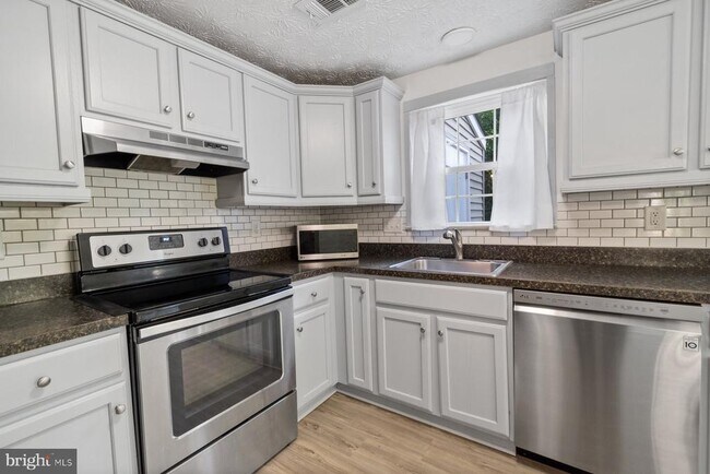 Building Photo - 1509 Lodge Pole Ct