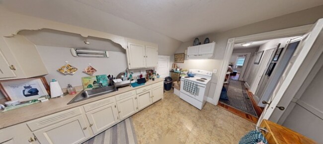 Foto del edificio - Peaceful Newton 2-bed near MBTA