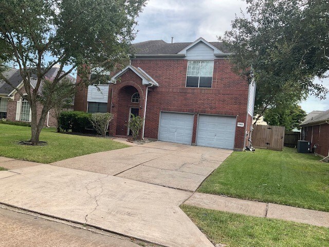 Foto del edificio - 17911 Scenic Oaks Dr