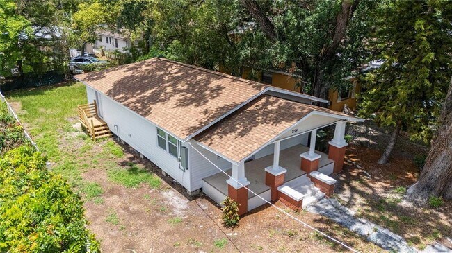 Foto del edificio - 3204 E 23rd Ave