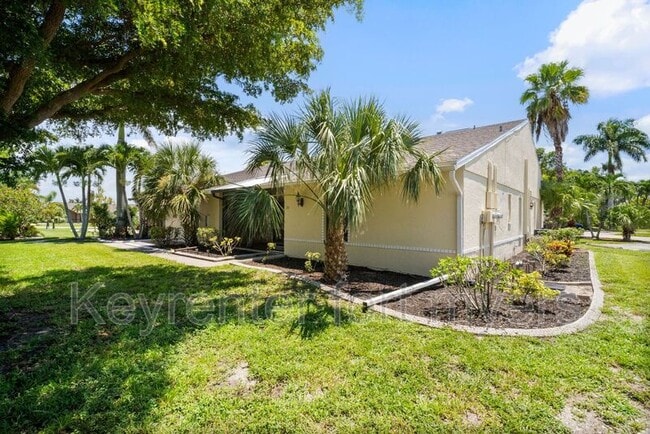 Building Photo - 1417 SW 51st Ln