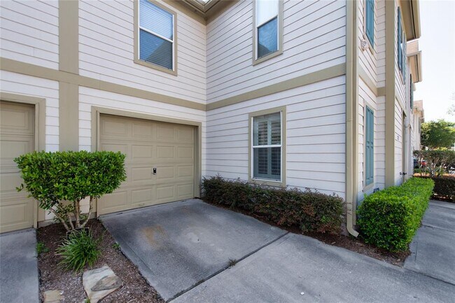 Foto del edificio - 1711 Redwing Bluff Dr