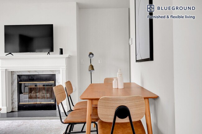 Foto del edificio - 377 E 33rd St