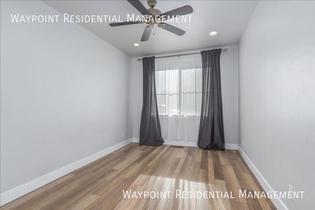 Building Photo - 2073 S Shoshone St