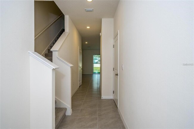 Building Photo - 34305 Sorrel Mint Dr
