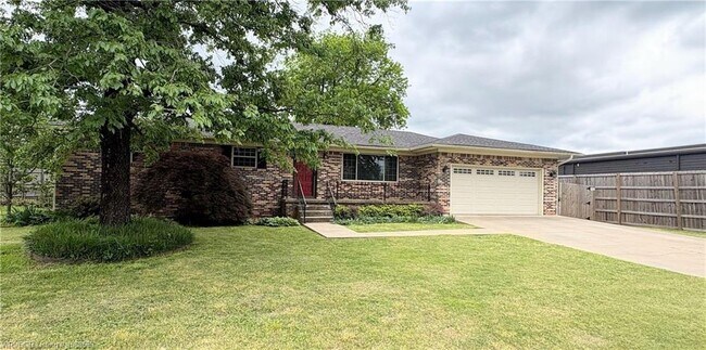 Foto del edificio - 3700 Dallas St