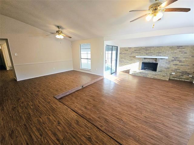 Foto del edificio - 4708 Woodfield Dr