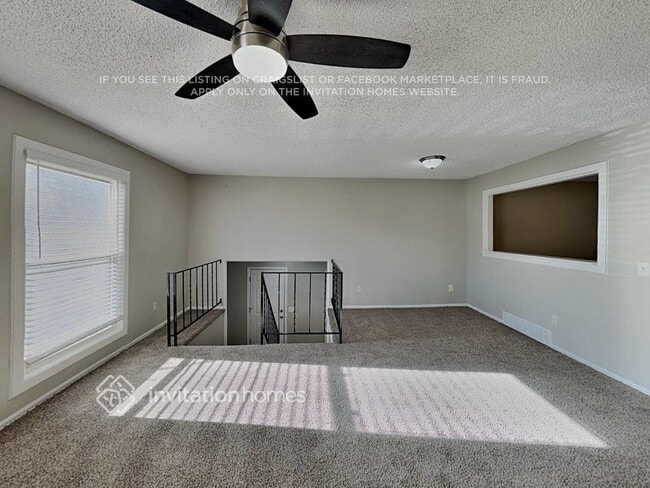 Building Photo - 9764 Columbine Ct