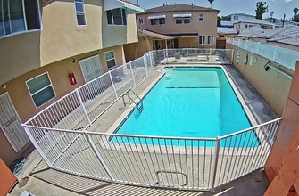 Building Photo - 916 N Market St