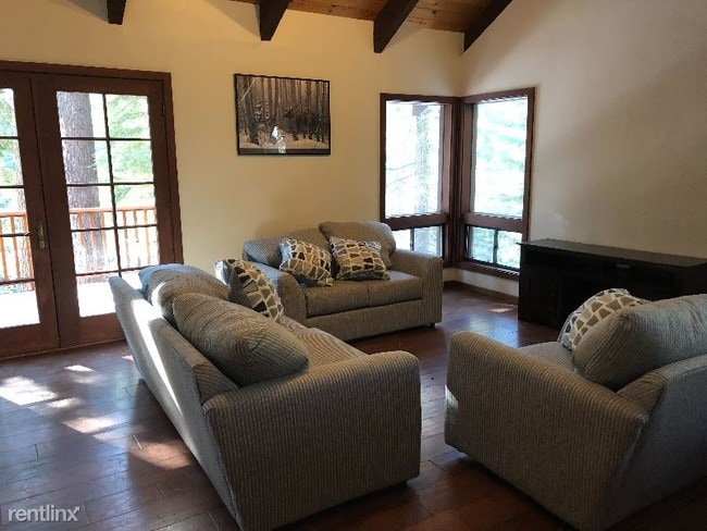 Building Photo - 4 br, 3 bath House - 13074 Falcon Point Place