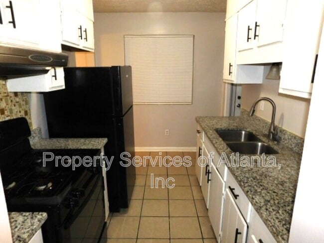 Building Photo - 97 Avalon Way