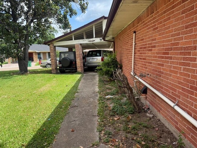 Building Photo - 5218 Canterway Dr