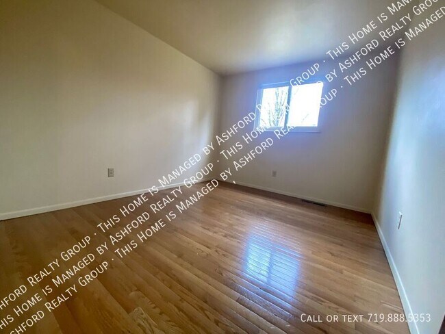 Foto del edificio - 4262 N Hammock Dr