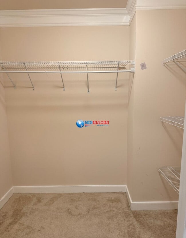 Building Photo - Nice 2-story house in the City of BUFORD schools