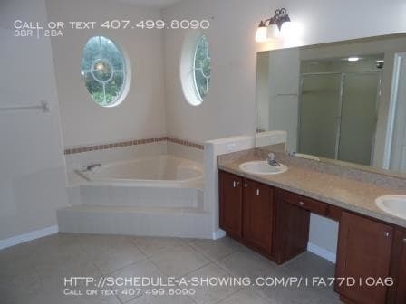 Building Photo - 3 bedroom in Geneva FL 32732