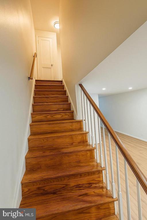 Building Photo - 753 Bennington Rd