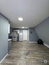Building Photo - 76 Ellis Ave
