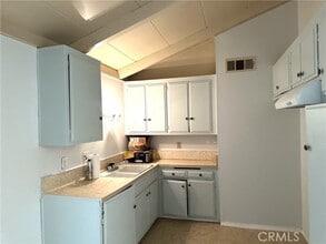 Building Photo - 8616 Loop