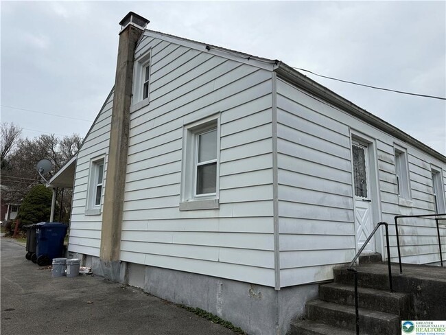 Building Photo - 5029 Grammes Rd