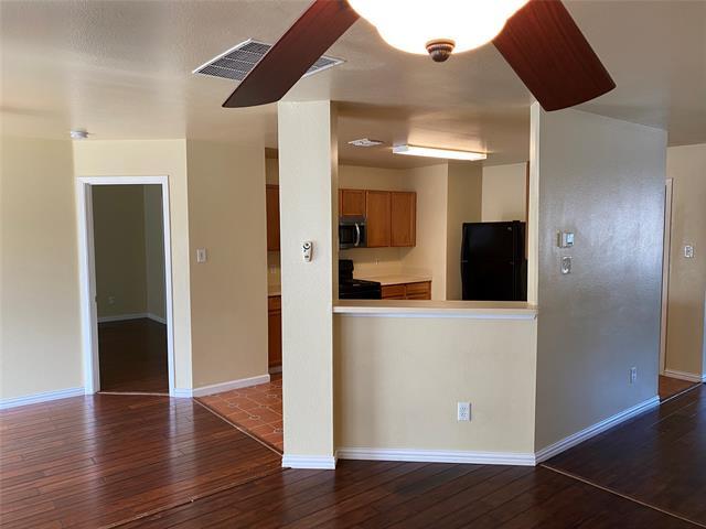 Building Photo - 6943 Rondo Dr