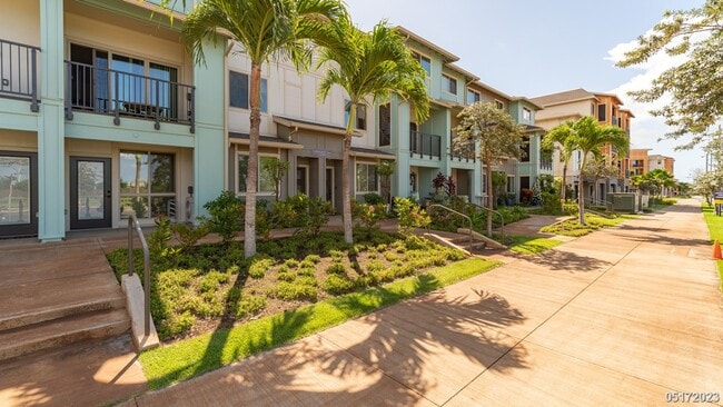 Building Photo - Rarely Available 3BR/3.5BA/1car garage + 1...