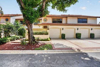 Building Photo - 7917 La Mirada Dr