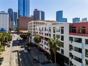 Building Photo - 1234 Wilshire Blvd