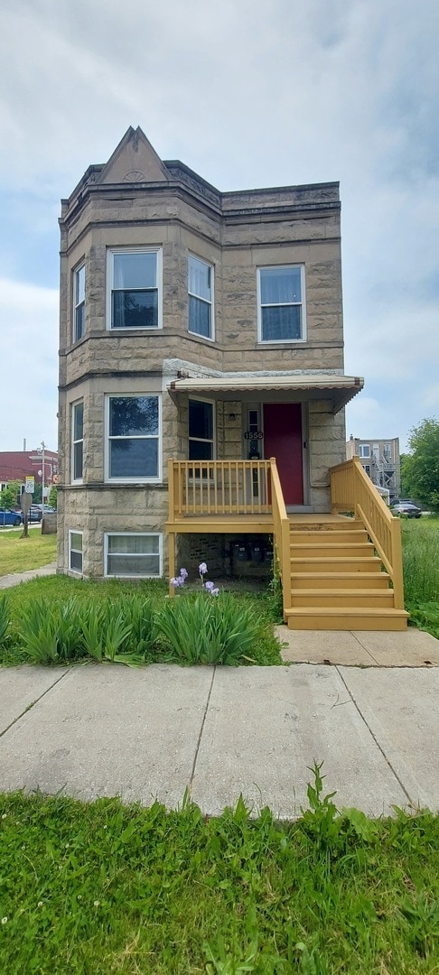 Building Photo - 1556 S Spaulding Ave