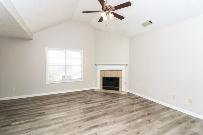 Building Photo - 11405 Vinea Ln