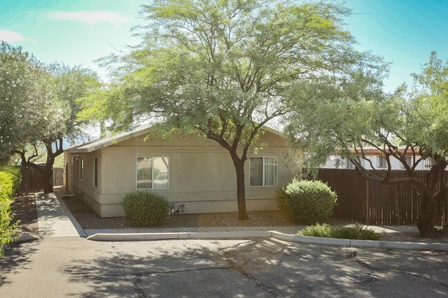 Building Photo - 2320-2380 N 4th Ave