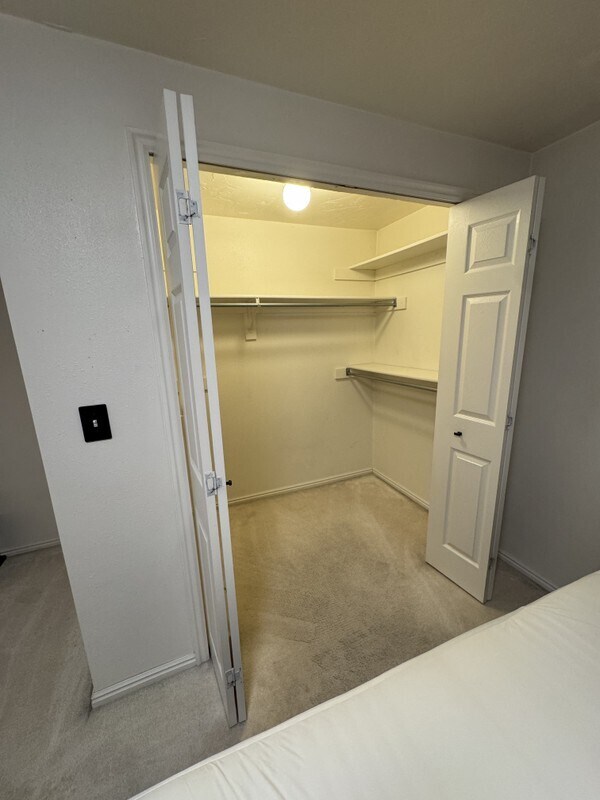 Building Photo - 8308 S 1890 W