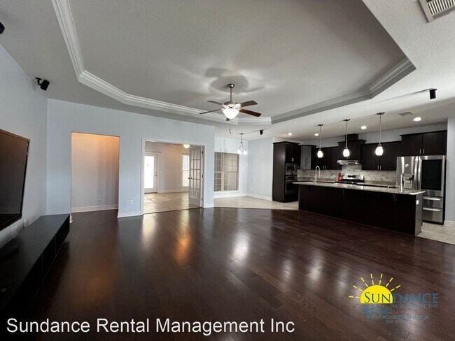 Foto del edificio - 4 br, 3.5 bath House - 3155 Doris Street