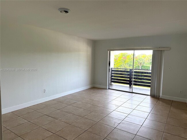 Building Photo - 7477 SW 82nd St