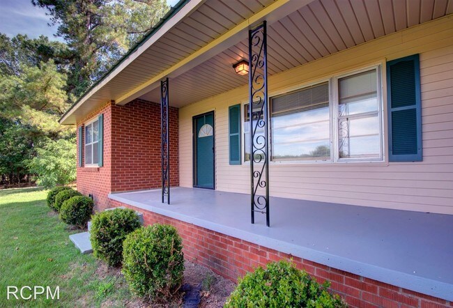 Foto del edificio - 3 br, 2 bath House - 28395 Mitchell Loop Rd
