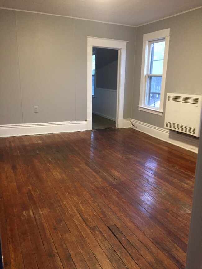 Foto del edificio - 1324 Hamilton Ave NW
