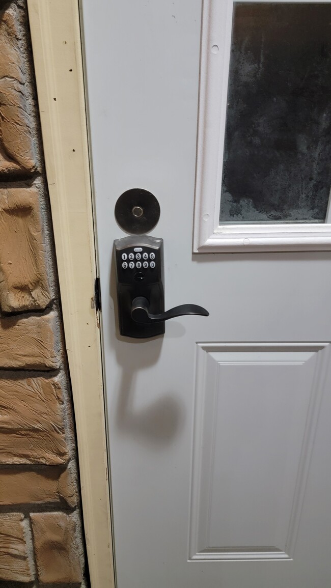 Keypads for added privacy - 127 E Main St