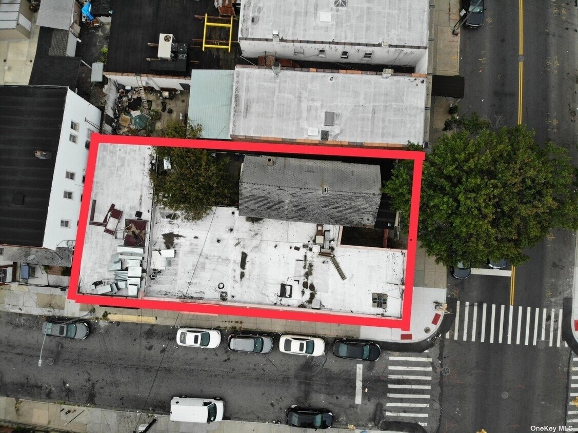 Primary Photo - 101-01 101st Ave