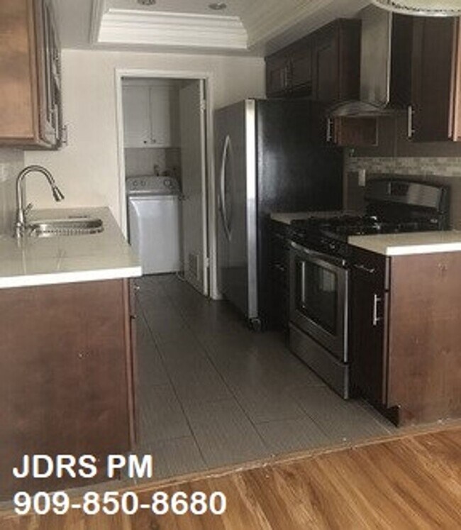 Foto del edificio - Hacienda Heights 2 Bedroom Condo